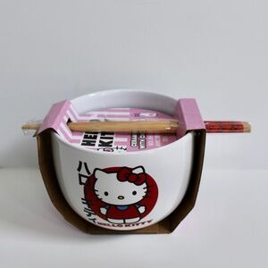 Sanrio Hello Kitty White Ceramic Ramen Noodle Bowl with Chopsticks